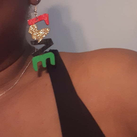 Afrocentric Wooden Love Theme Earrings - Picture 3 of 4